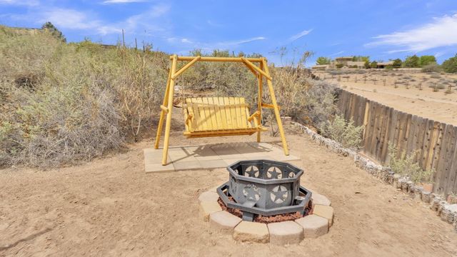 23 Paseo C De Baca Road, Corrales, NM 87048
