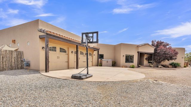 23 Paseo C De Baca Road, Corrales, NM 87048