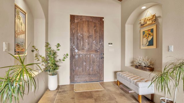 23 Paseo C De Baca Road, Corrales, NM 87048