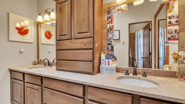 23 Paseo C De Baca Road, Corrales, NM 87048