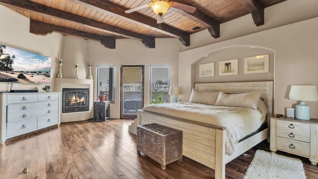 23 Paseo C De Baca Road, Corrales, NM 87048
