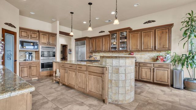 23 Paseo C De Baca Road, Corrales, NM 87048