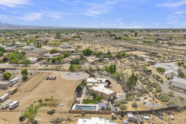 23 Paseo C De Baca Road, Corrales, NM 87048