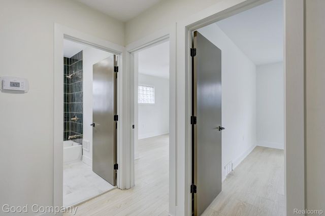 3221 Harris Street, Ferndale, MI 48220