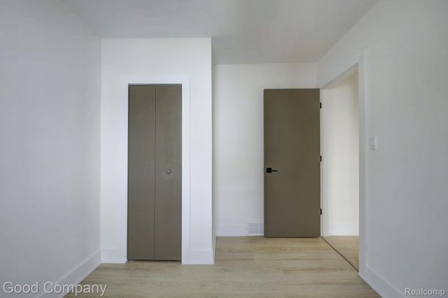 3221 Harris Street, Ferndale, MI 48220