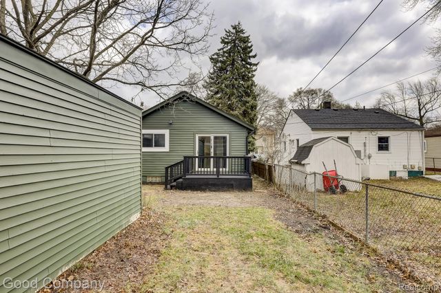 3221 Harris Street, Ferndale, MI 48220