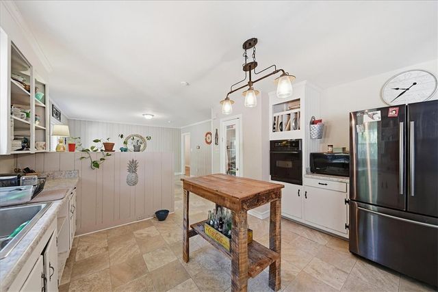 504 Jeb Stuart Avenue, Anderson, SC 29625