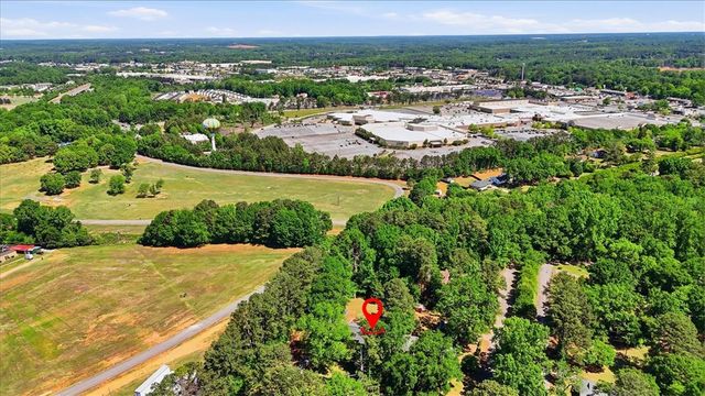 504 Jeb Stuart Avenue, Anderson, SC 29625