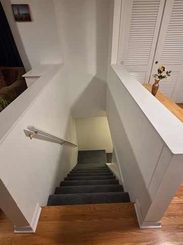 220 S President Street, Wheaton, IL 60187