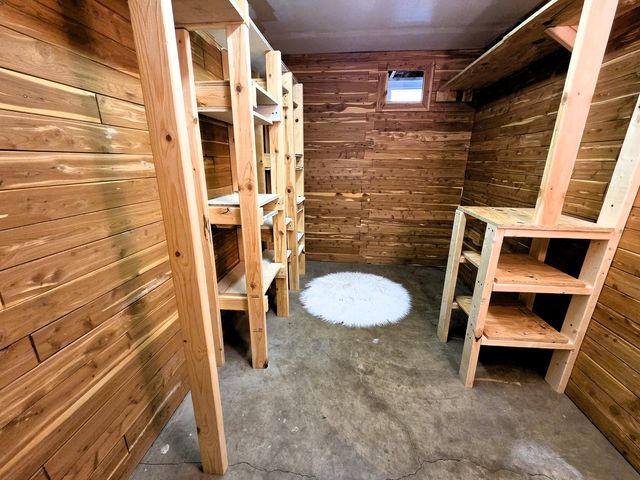 220 S President Street, Wheaton, IL 60187