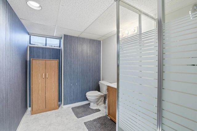 2447 Minnehaha Avenue E, Maplewood, MN 55119