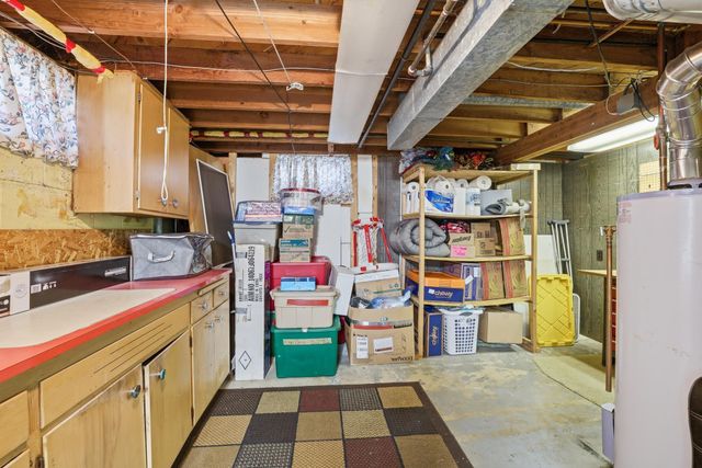 2447 Minnehaha Avenue E, Maplewood, MN 55119