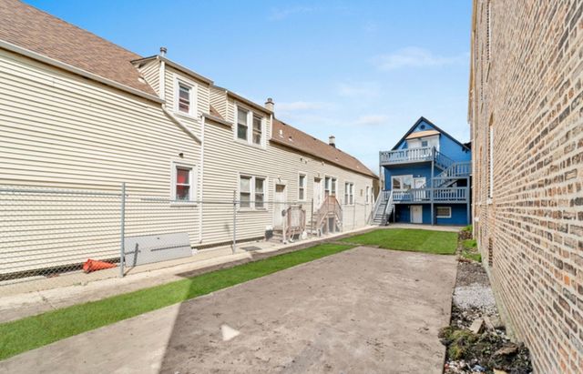 4329 S Wood Street, Chicago, IL 60609