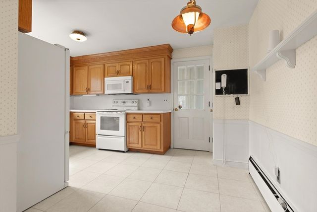 44 Pennsylvania Ave., Reading, MA 01867