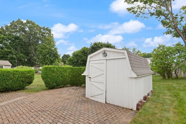 44 Pennsylvania Ave., Reading, MA 01867