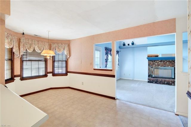1800 Clearwater CT, Newport News, VA 23602