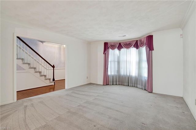 1800 Clearwater CT, Newport News, VA 23602