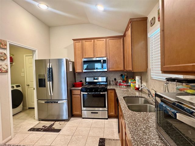2302 Corry Crest Circle, Katy, TX 77493