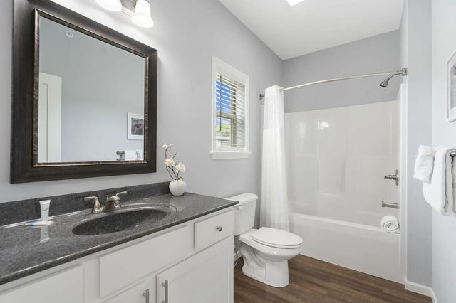 41 Bunker Drive 4, Branson West, MO 65737