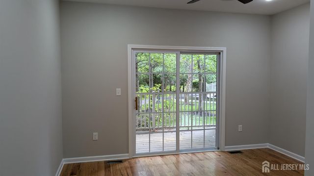120 Forest Drive, Piscataway, NJ 08854