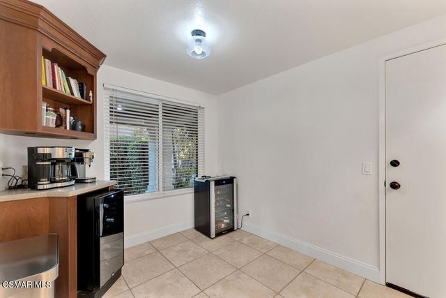 16 Valley Crest Road, Simi Valley, CA 93065