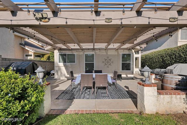 16 Valley Crest Road, Simi Valley, CA 93065