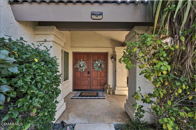 16 Valley Crest Road, Simi Valley, CA 93065