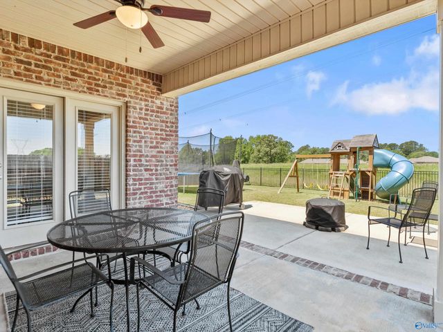 14549 London Lane, Athens, AL 35613