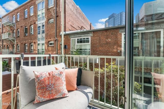 530 S Hewitt Street 244, Los Angeles, CA 90013