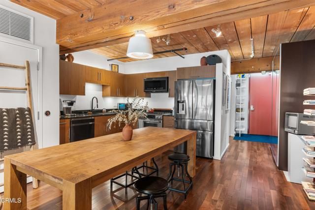 530 S Hewitt Street 244, Los Angeles, CA 90013