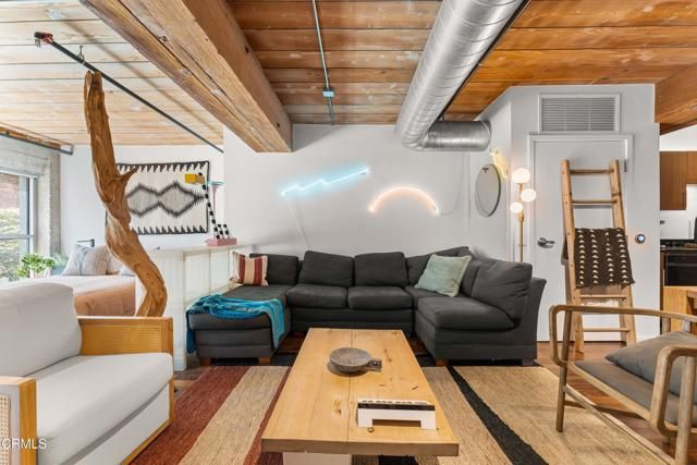 530 S Hewitt Street 244, Los Angeles, CA 90013