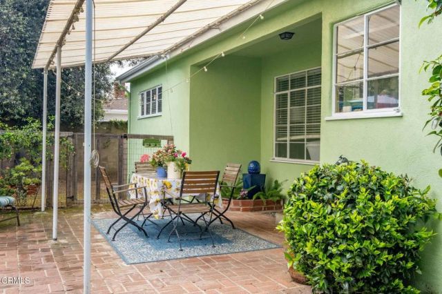 6040 Laurelgrove Avenue, North Hollywood, CA 91606