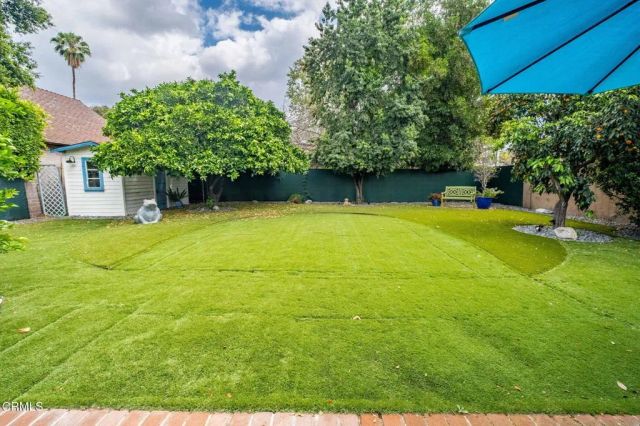 6040 Laurelgrove Avenue, North Hollywood, CA 91606