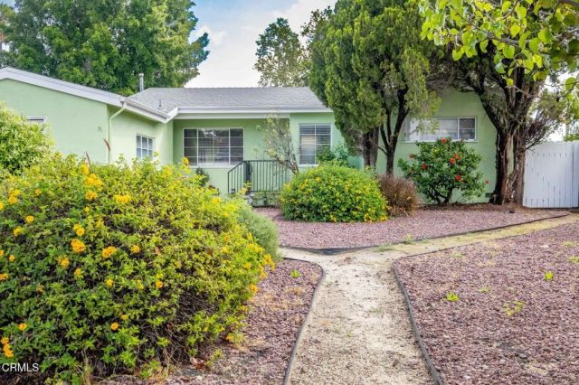6040 Laurelgrove Avenue, North Hollywood, CA 91606