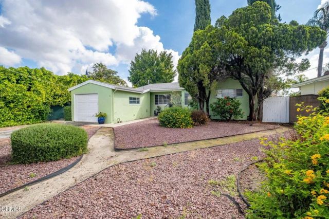 6040 Laurelgrove Avenue, North Hollywood, CA 91606