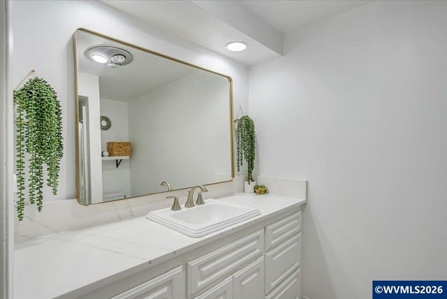 430 Lori Av SE, Salem, OR 97302