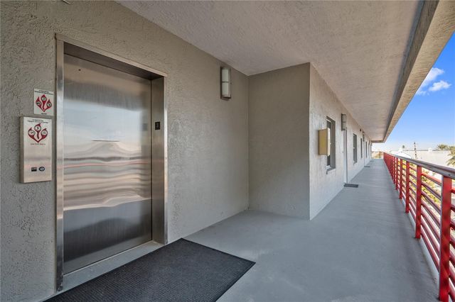 12935 GULF LANE 304, Madeira Beach, FL 33708