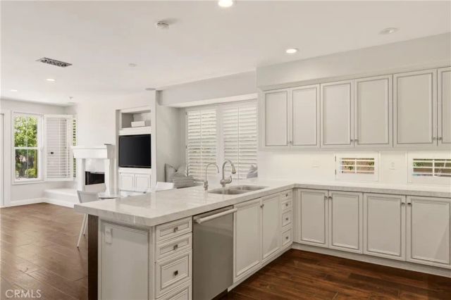 16 Sunset Cove, Newport Coast, CA 92657