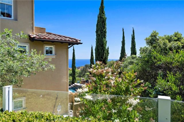 16 Sunset Cove, Newport Coast, CA 92657