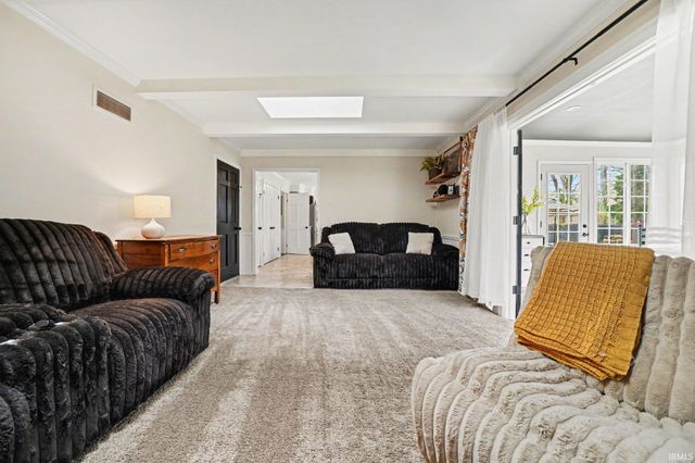 53281 Oakton Drive, South Bend, IN 46635