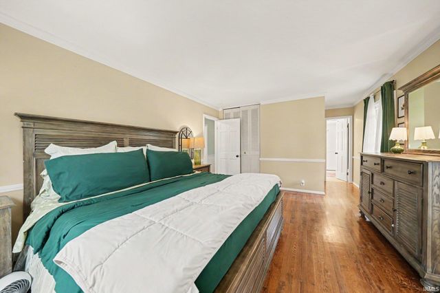 53281 Oakton Drive, South Bend, IN 46635