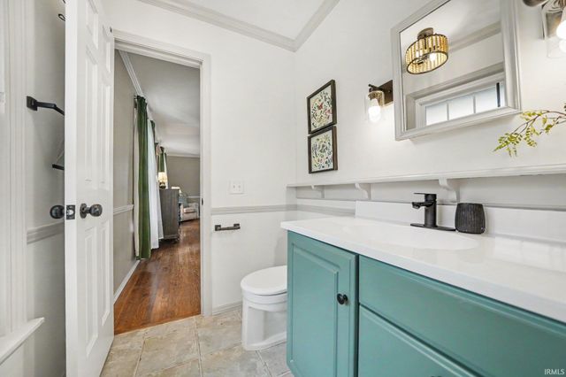 53281 Oakton Drive, South Bend, IN 46635