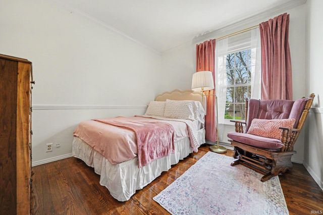 53281 Oakton Drive, South Bend, IN 46635