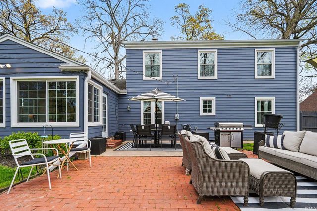 53281 Oakton Drive, South Bend, IN 46635