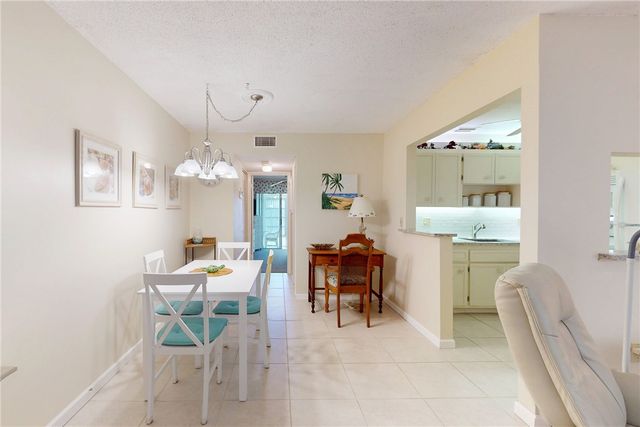 2800 Indian River Boulevard P3, Vero Beach, FL 32960