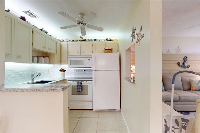 2800 Indian River Boulevard P3, Vero Beach, FL 32960