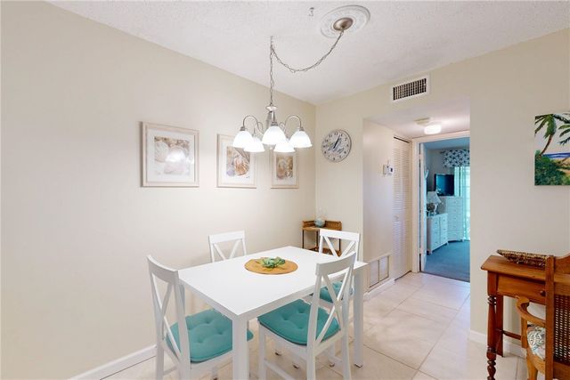 2800 Indian River Boulevard P3, Vero Beach, FL 32960