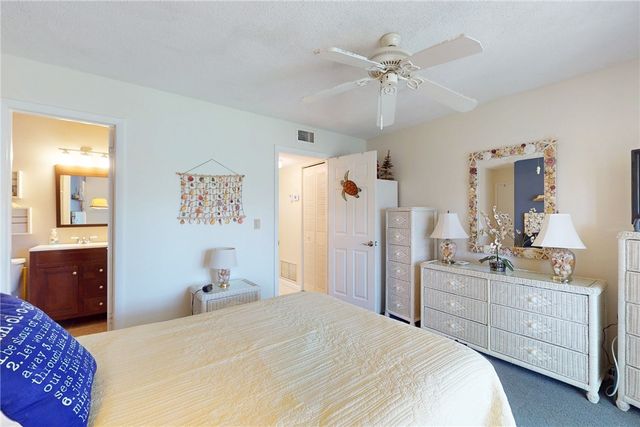 2800 Indian River Boulevard P3, Vero Beach, FL 32960