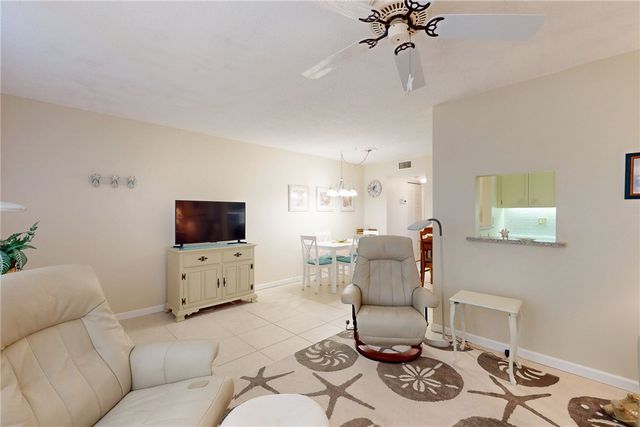 2800 Indian River Boulevard P3, Vero Beach, FL 32960