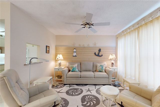 2800 Indian River Boulevard P3, Vero Beach, FL 32960